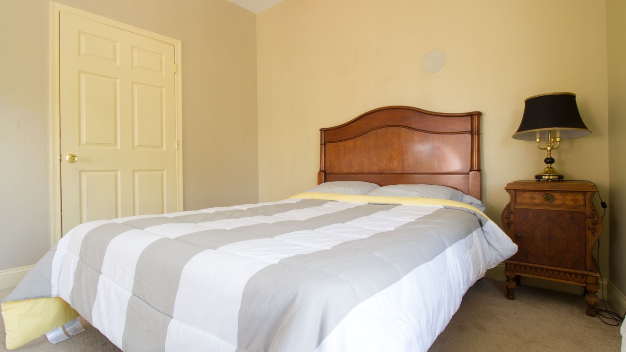 Photo of Bedroom in Queen Village