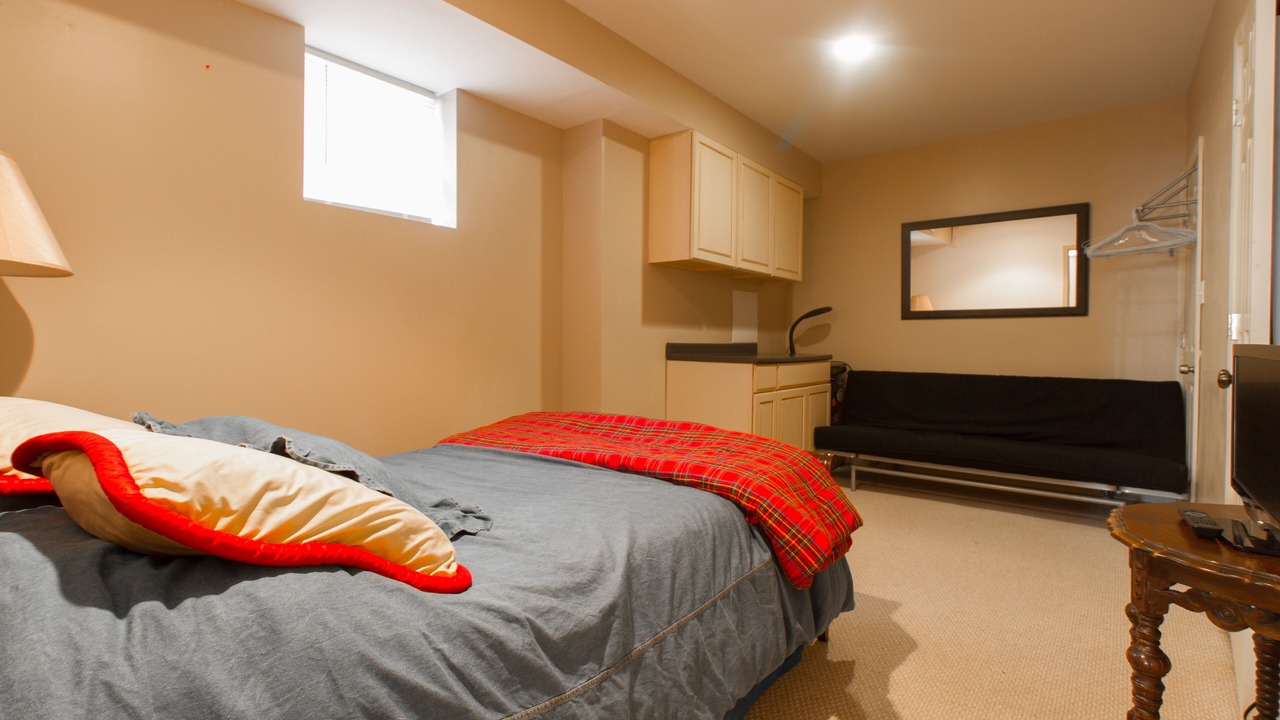 Photo of Bedroom in Queen Village