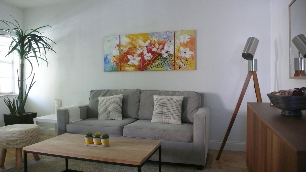 Photo of Livingroom in Key Biscayne