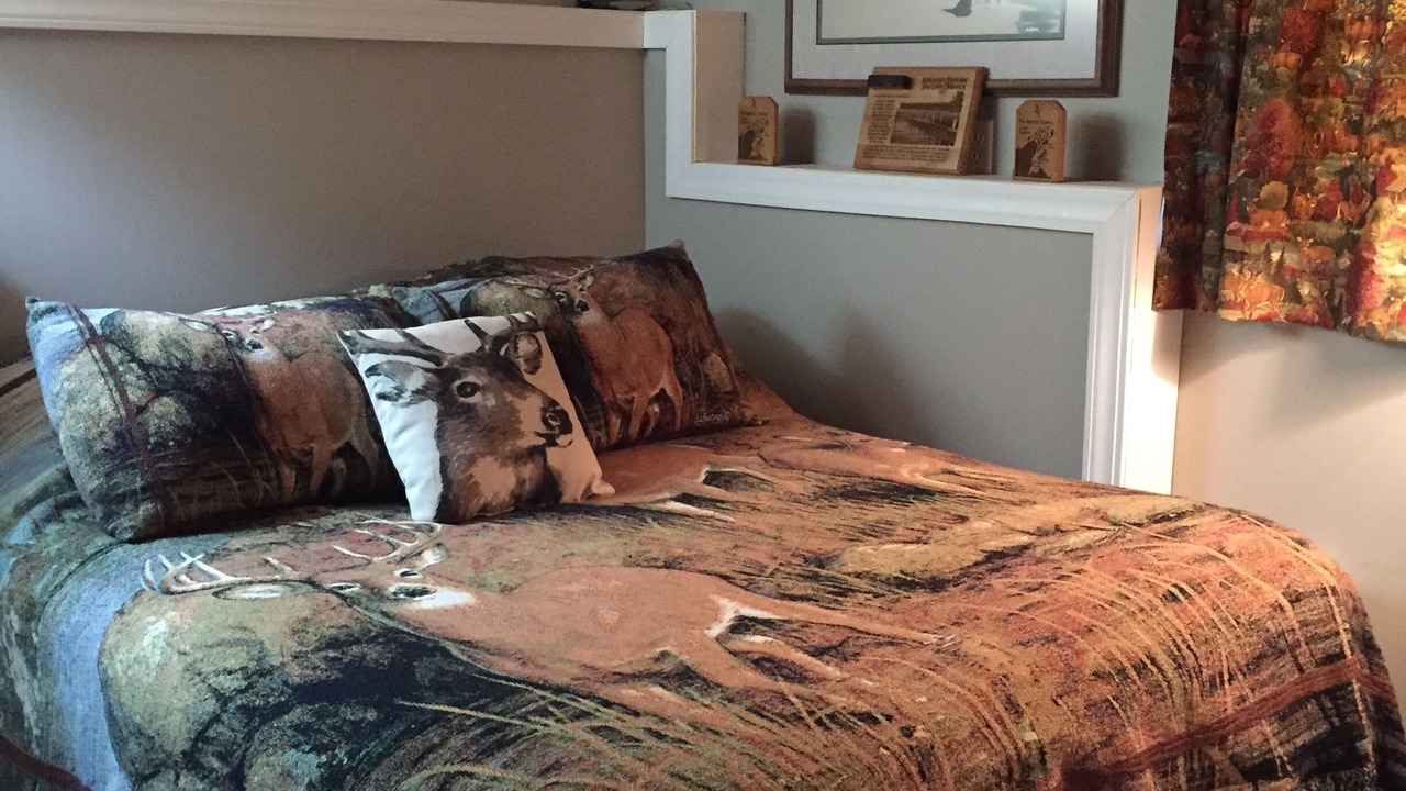 Photo of Bedroom in Ashland