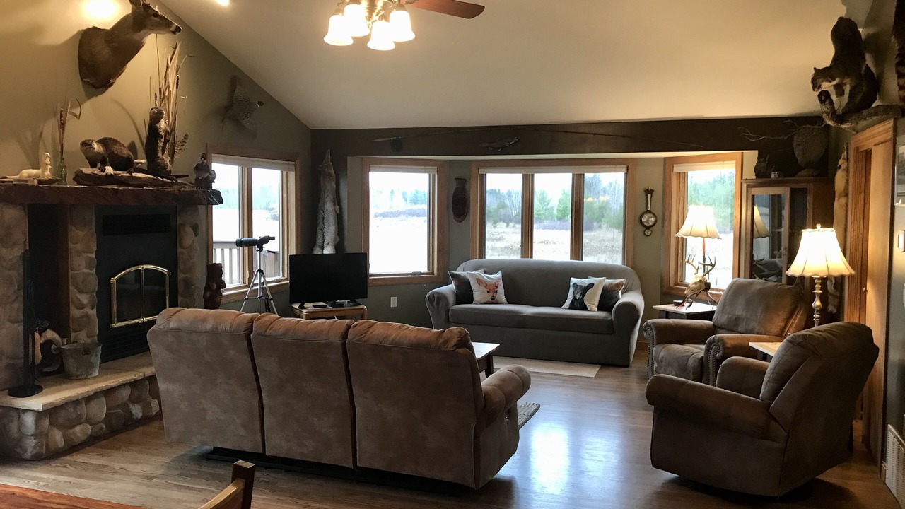 Photo of Livingroom in Ashland