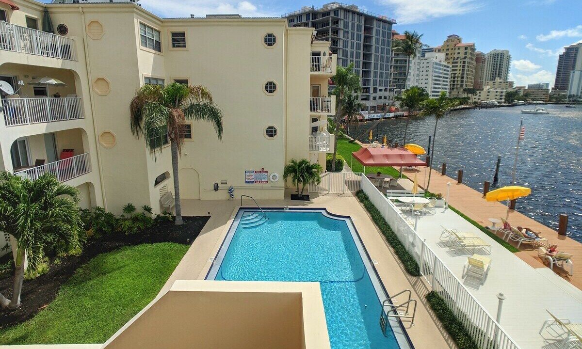 Photo of Outdoor in Central Beach