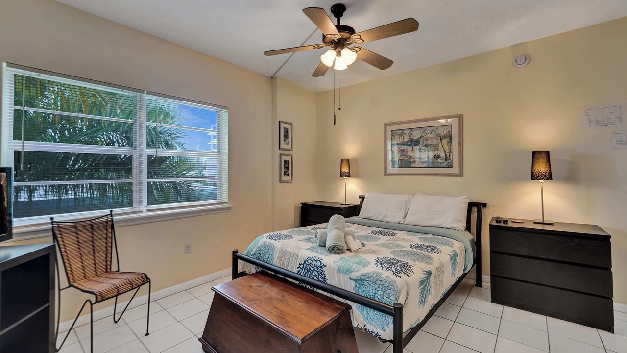 Photo of Bedroom in Central Beach