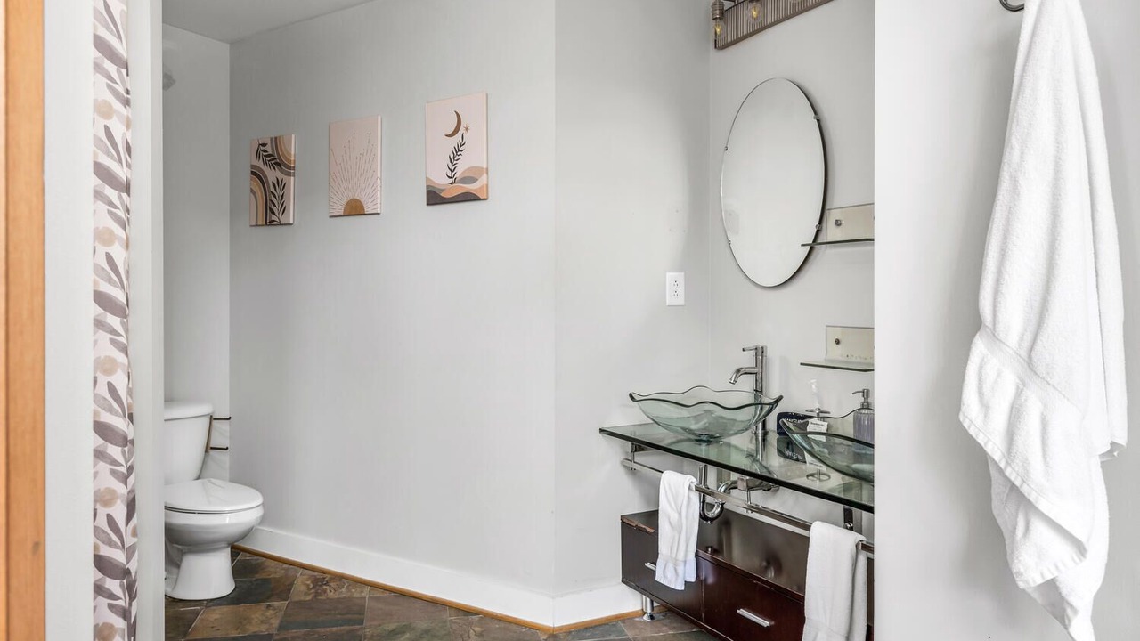 Photo of Bathroom in Downtown Nashville