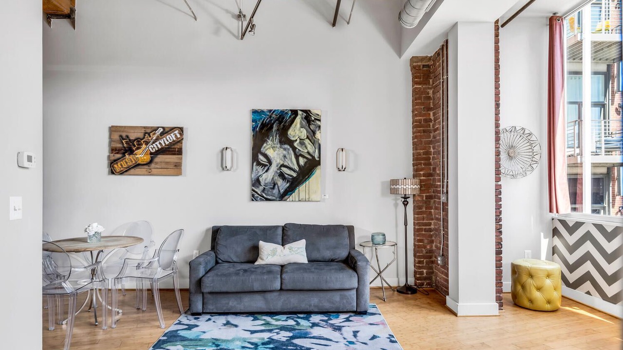 Photo of Bedroom in Downtown Nashville