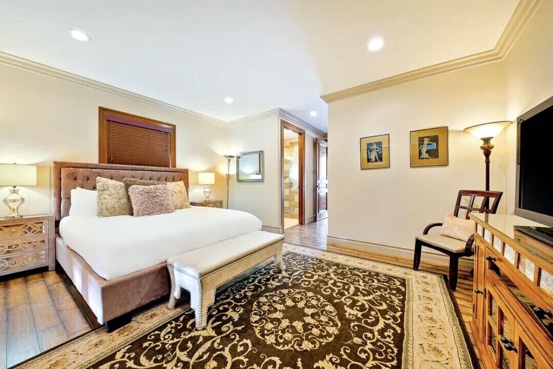 Photo of Bedroom in Mission Hills