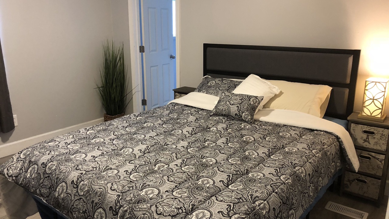Photo of Bedroom in Niagara Falls