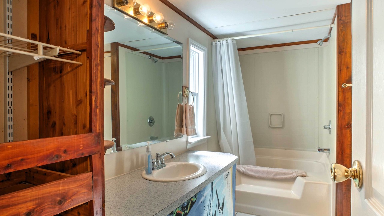 Photo of Bathroom in Ooltewah