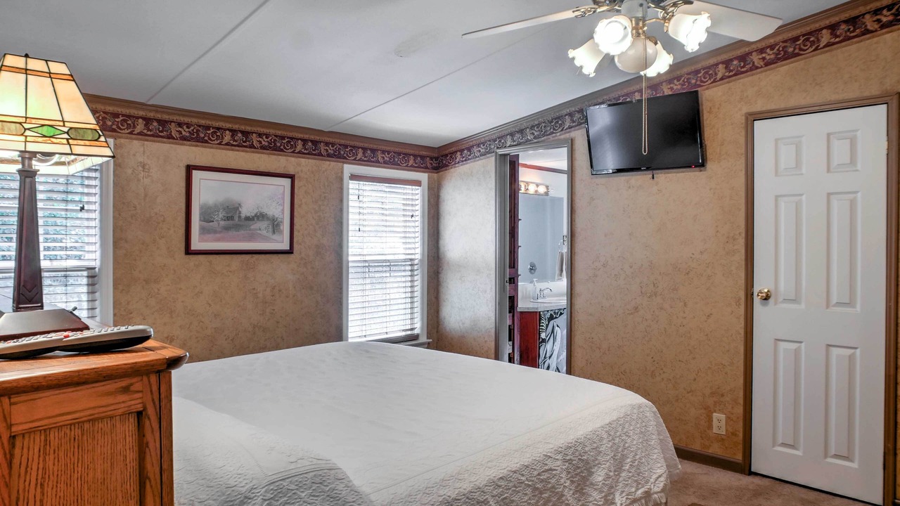 Photo of Bedroom in Ooltewah