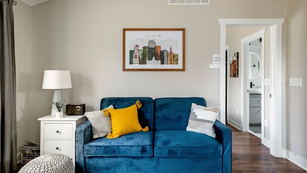 Photo of Livingroom in Whittier