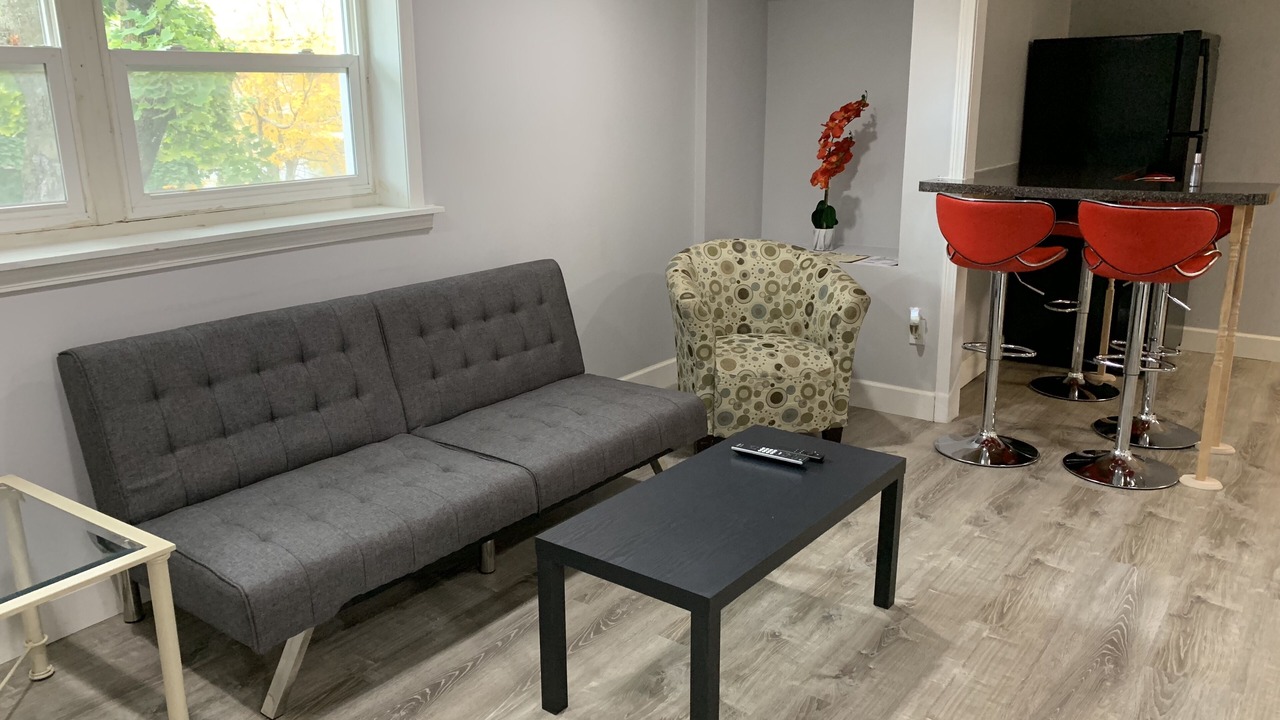 Photo of Livingroom in Niagara Falls