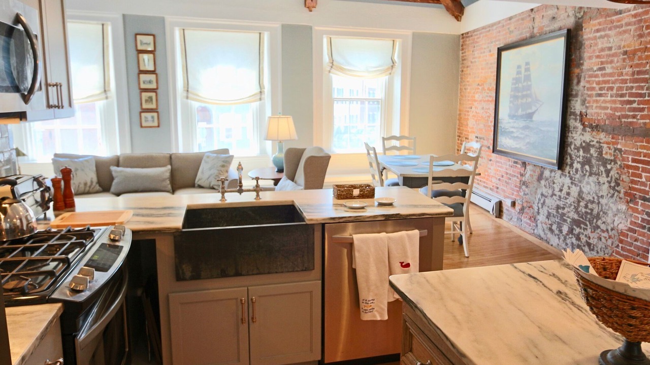 Photo of Livingroom in Marblehead