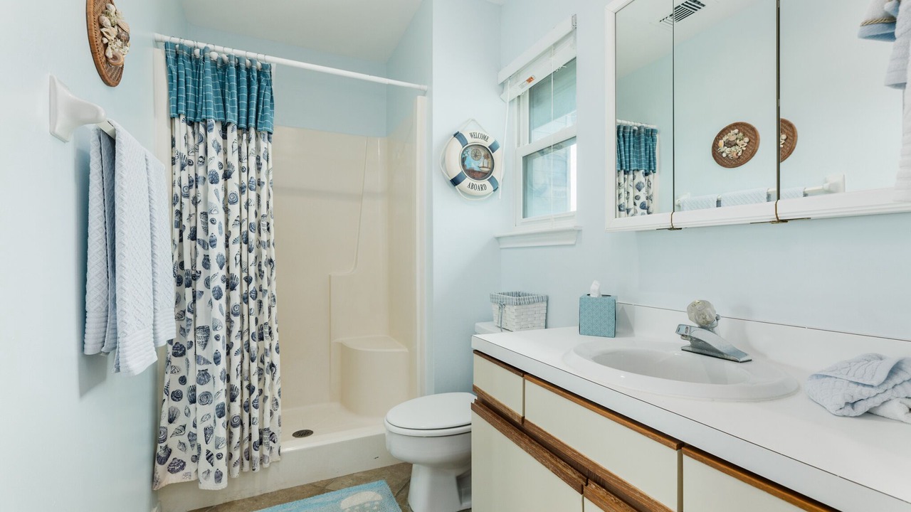 Photo of Bathroom in Galveston