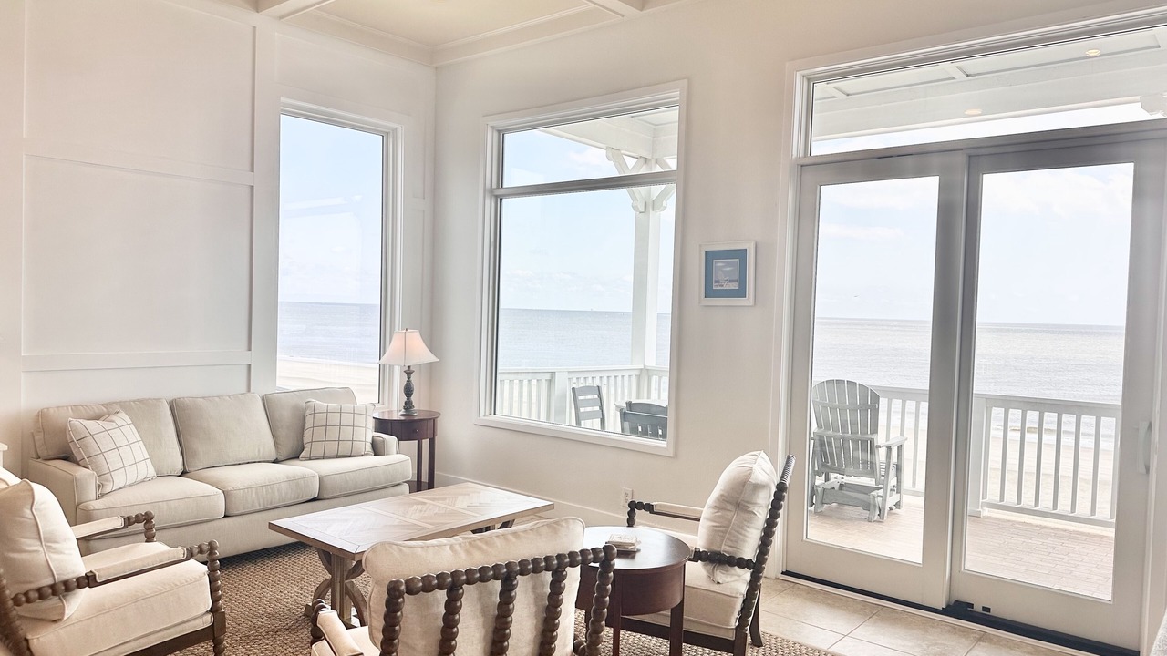 Photo of Livingroom in Saint Simons Island