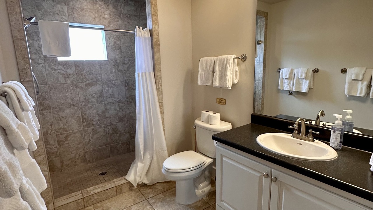 Photo of Bathroom in Saint Simons Island