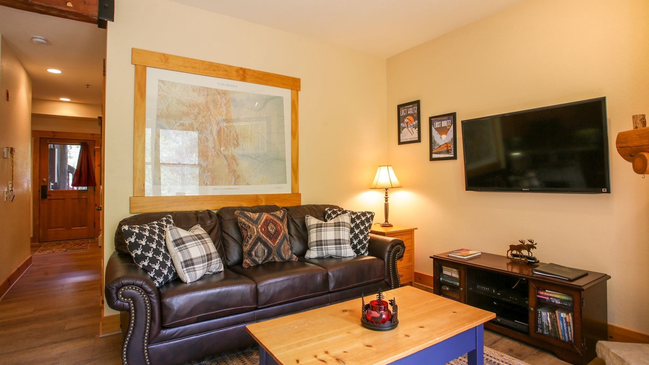 Photo of Livingroom in Keystone
