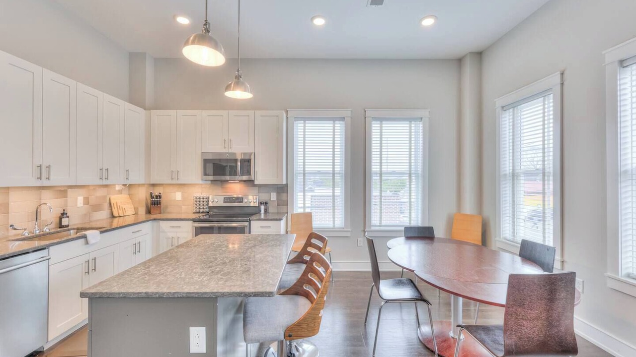 Photo of Kitchen in 12 South