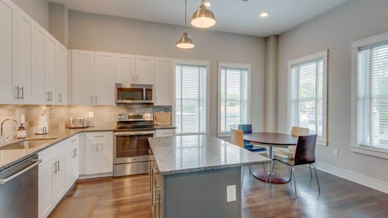 Photo of Kitchen in 12 South