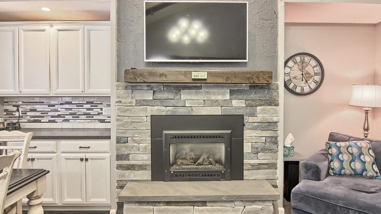 Photo of Livingroom in Boyne Falls