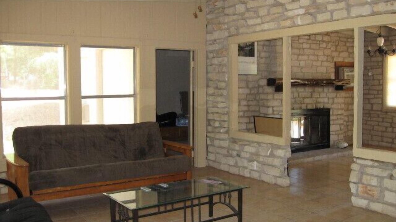 Photo of Bedroom in Canyon Lake