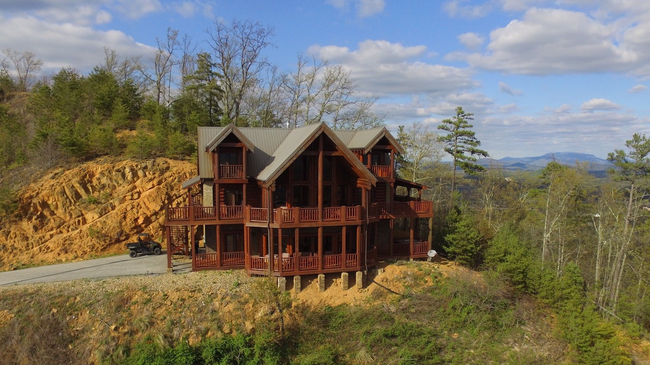 Photo of Others in Pigeon Forge