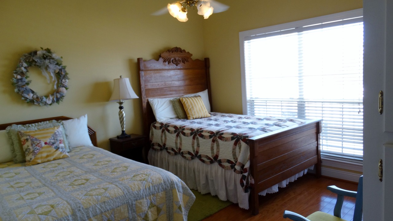 Photo of Bedroom in Silver Cay