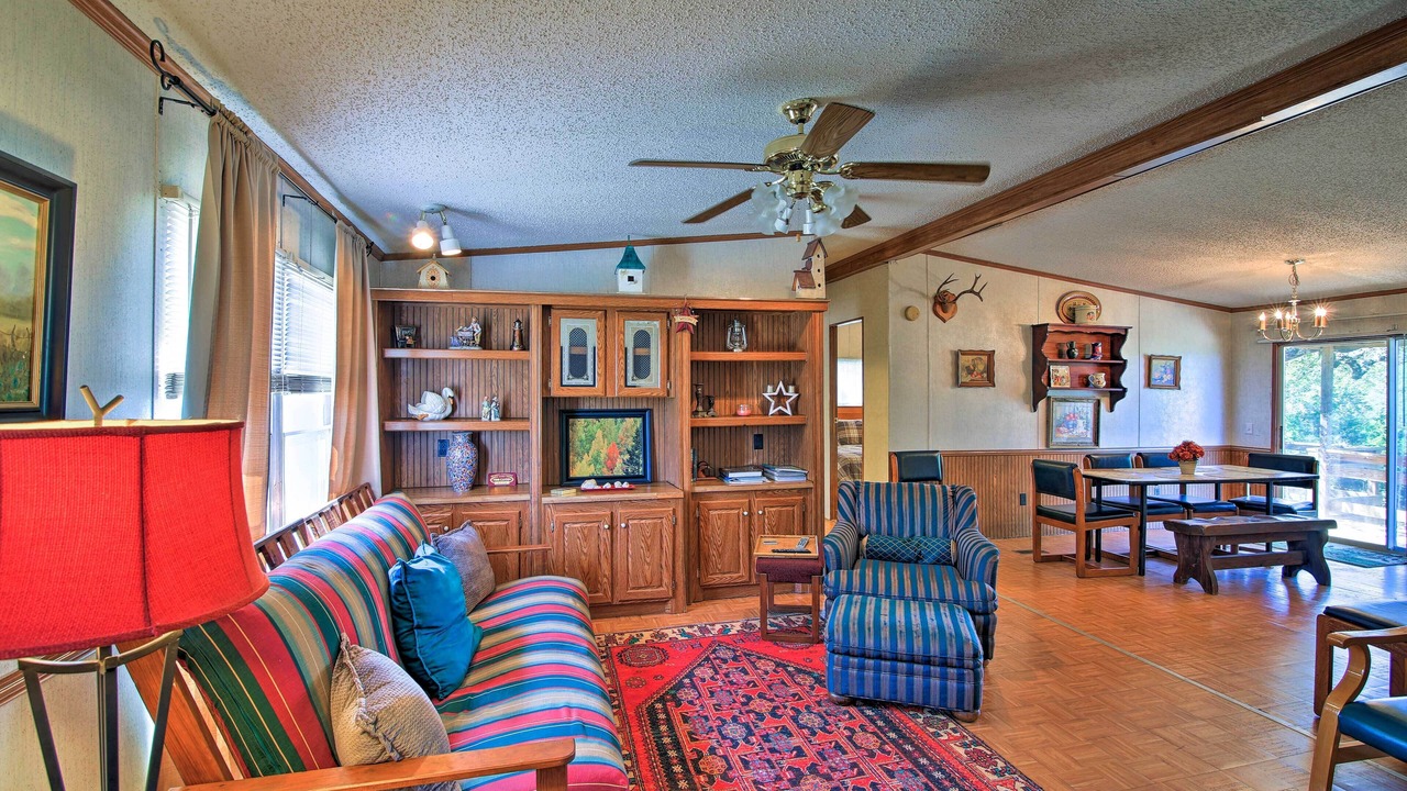Photo of Livingroom in Utopia