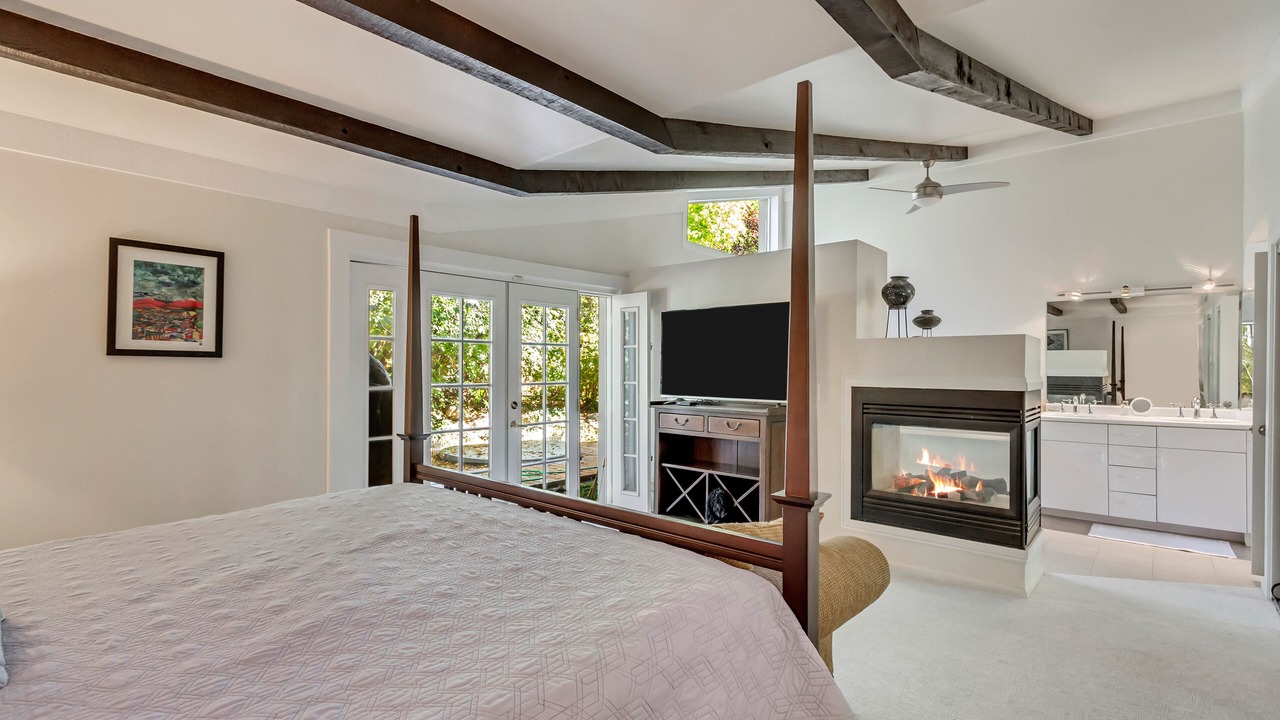 Photo of Bedroom in Cottonwood Heights