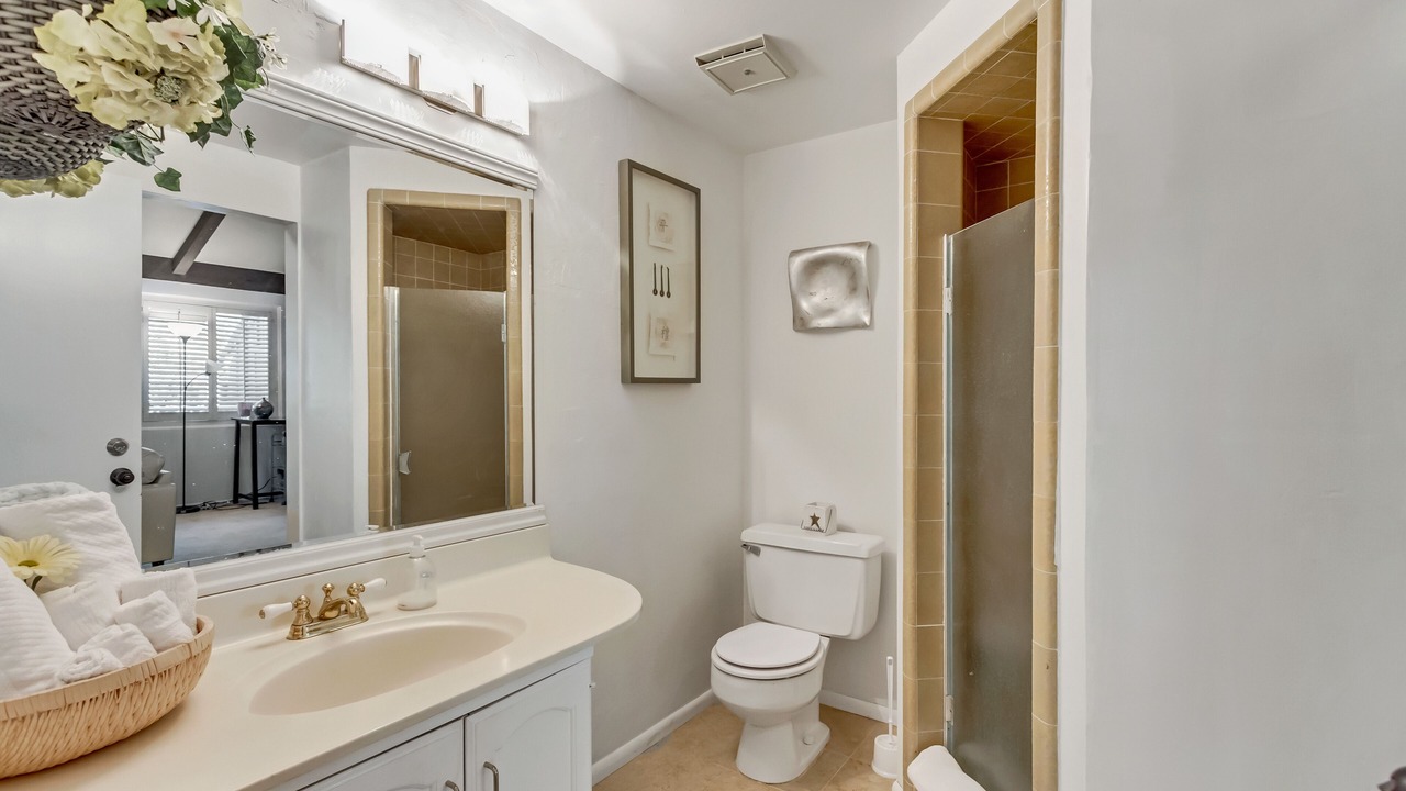 Photo of Bathroom in Cottonwood Heights