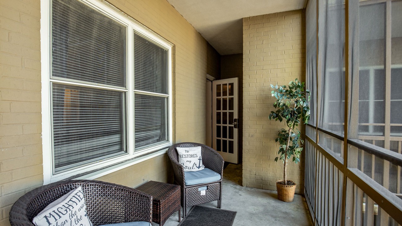 Photo of Patio Balcony in Downtown Atlanta