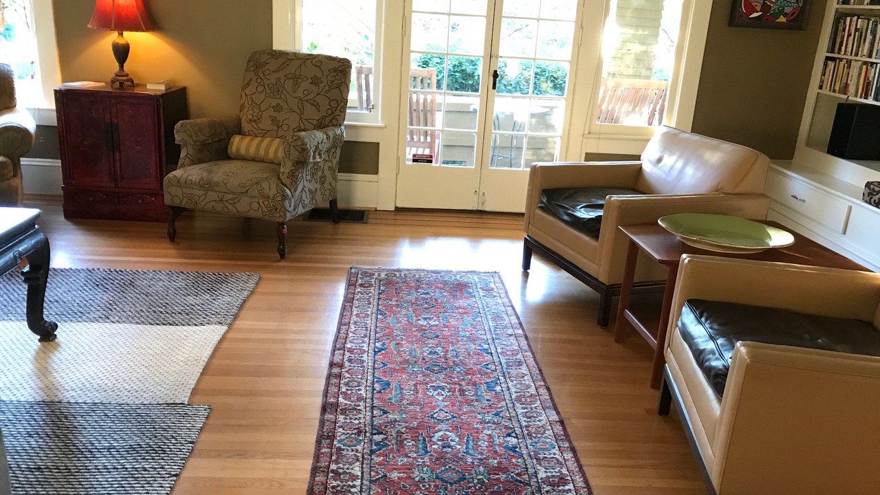 Photo of Livingroom in East Queen Anne