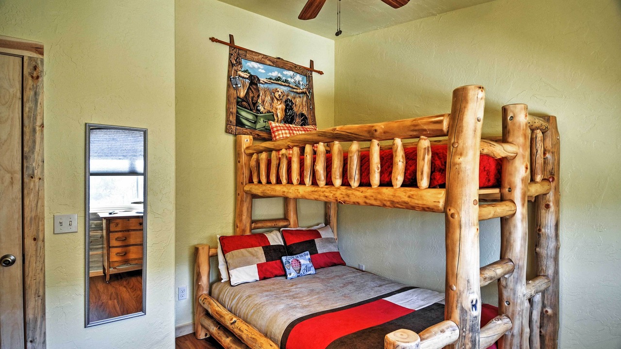 Photo of Bedroom in Pagosa Springs