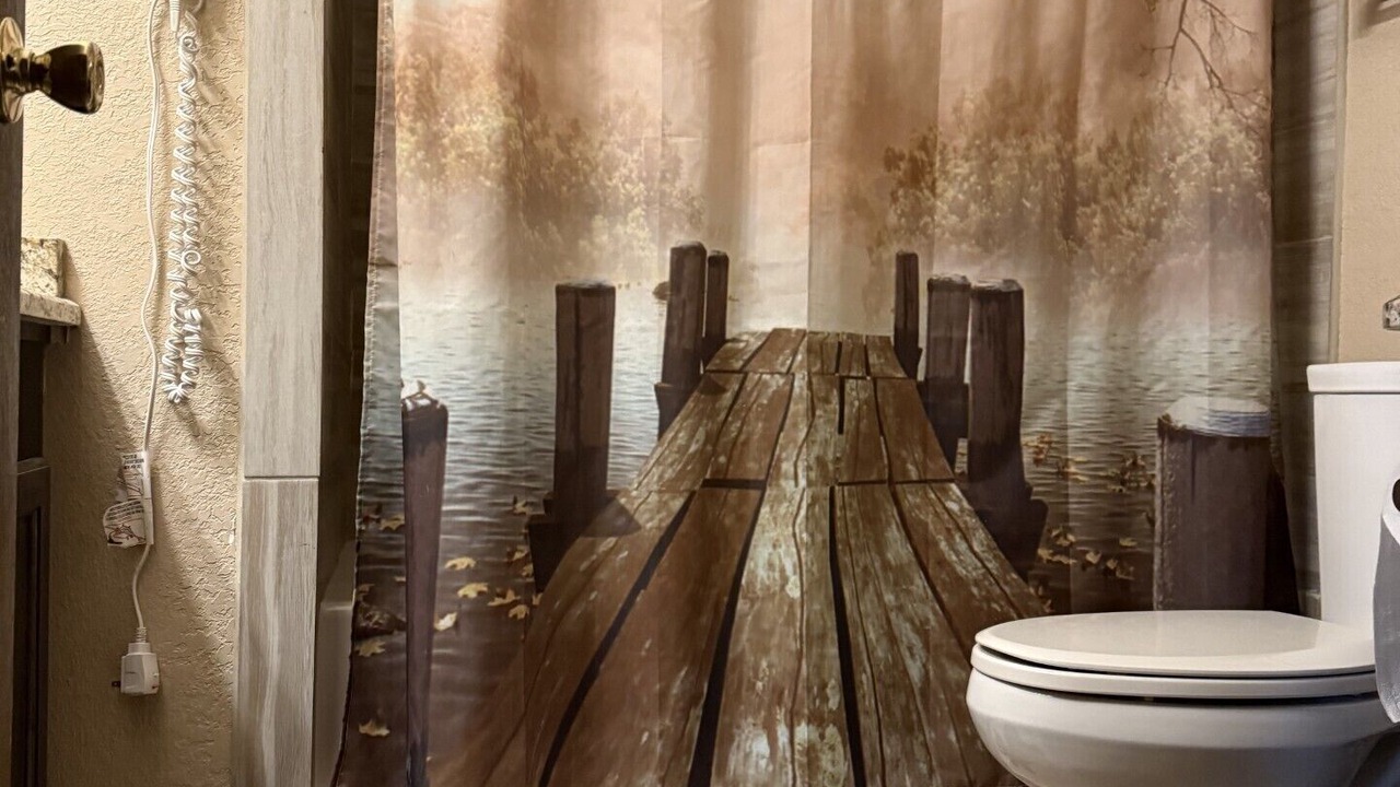 Photo of Bathroom in Ruidoso