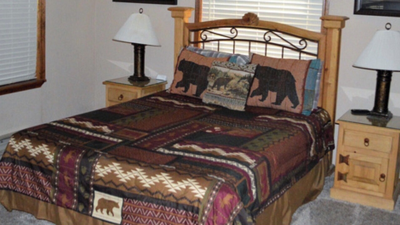 Photo of Bedroom in Ruidoso