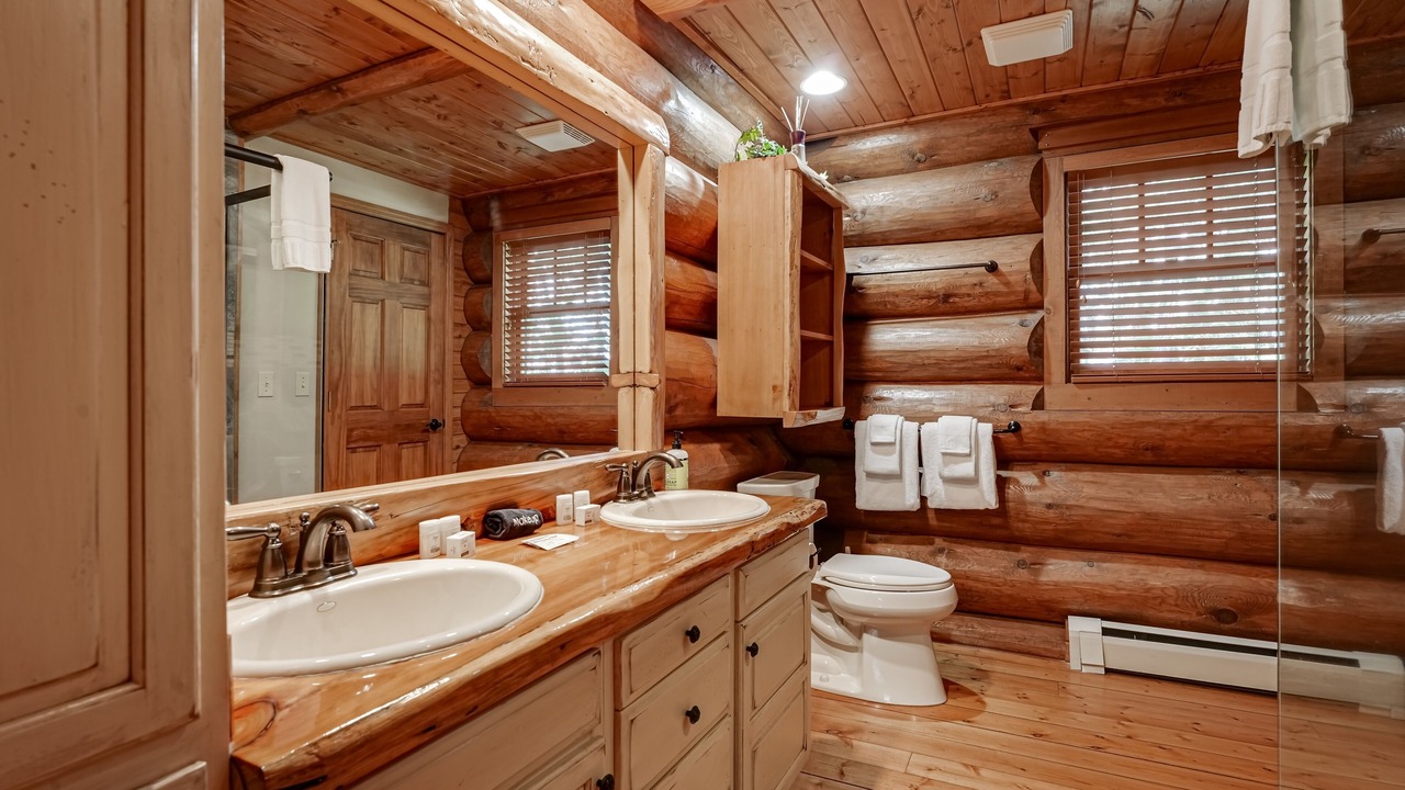 Photo of Bathroom in Eagle River