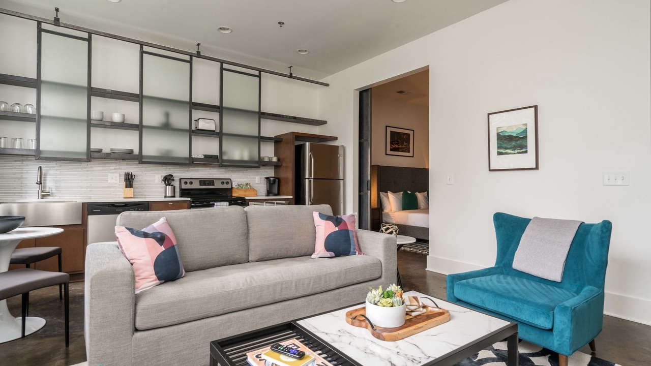 Photo of Livingroom in Downtown Nashville