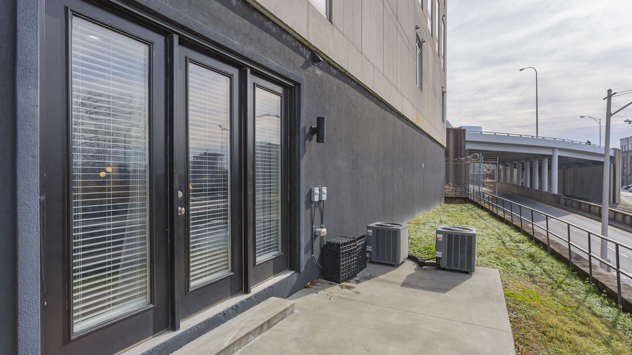 Photo of Patio Balcony in Downtown Nashville