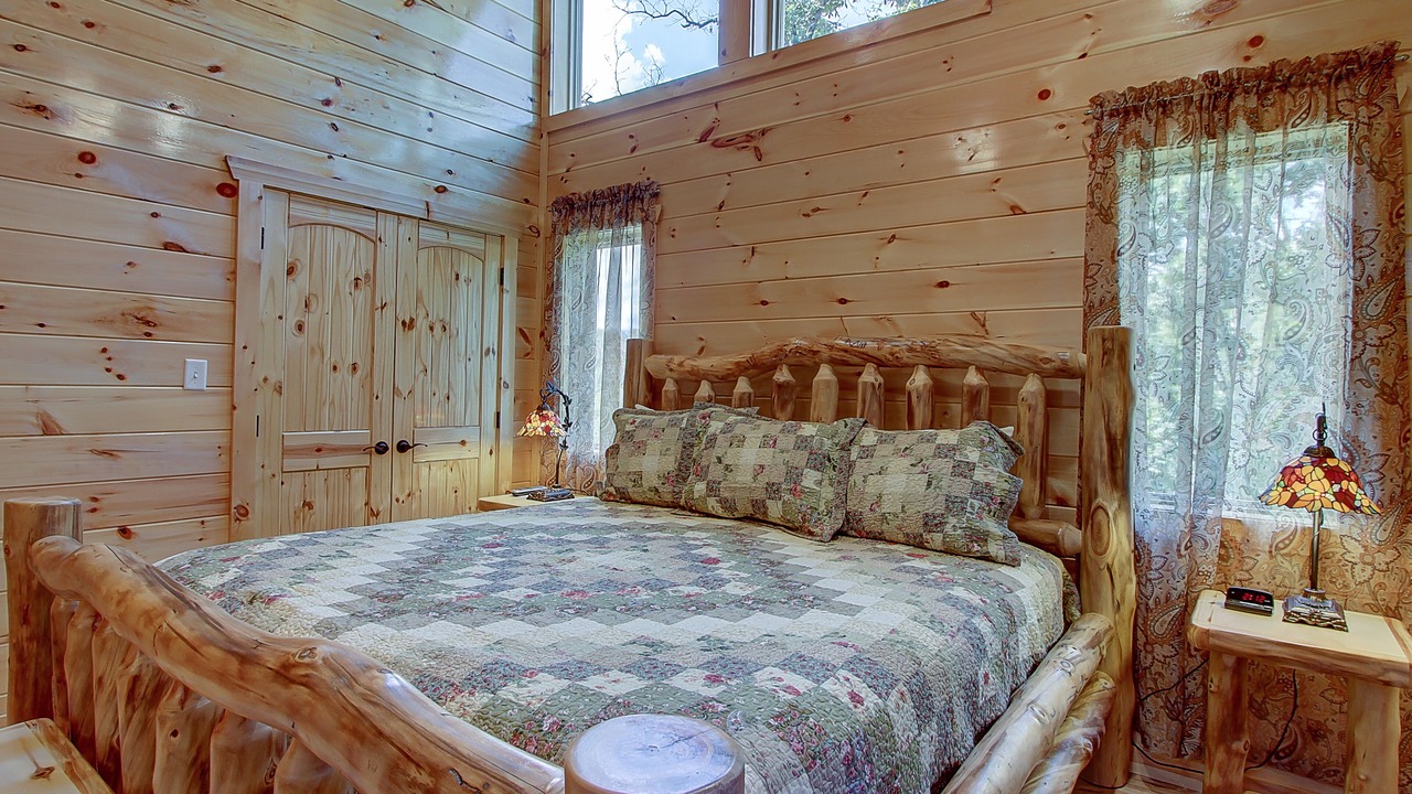 Photo of Bedroom in Gatlinburg