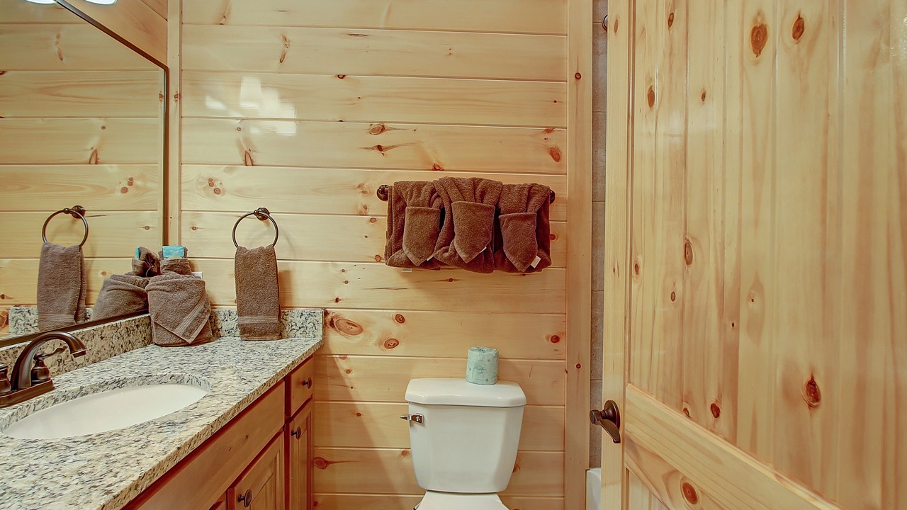 Photo of Bathroom in Gatlinburg