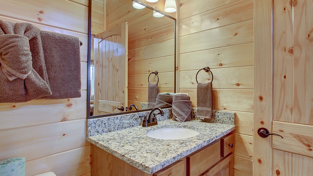 Photo of Bathroom in Gatlinburg