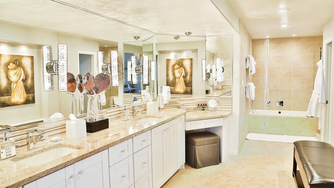 Photo of Bathroom in Tierra Monte