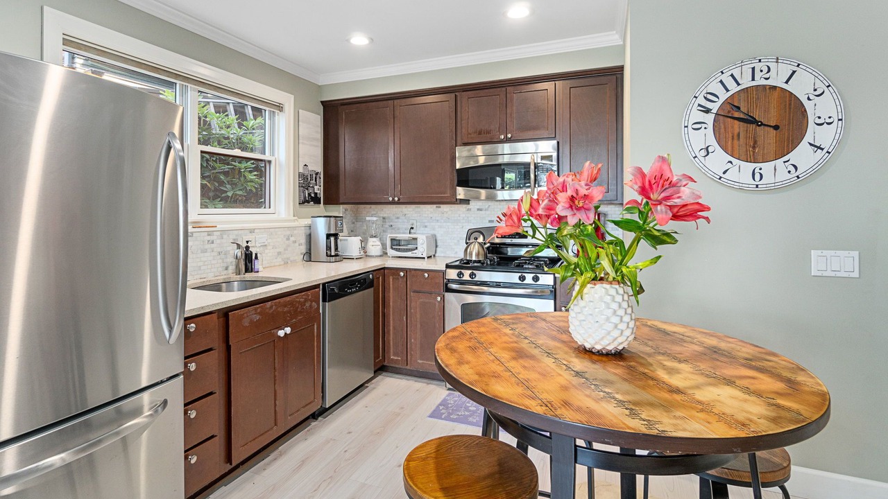 Photo of Kitchen in West Queen Anne