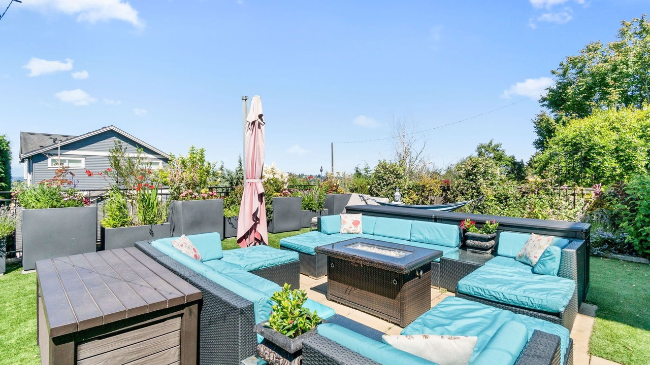 Photo of Patio Balcony in West Queen Anne