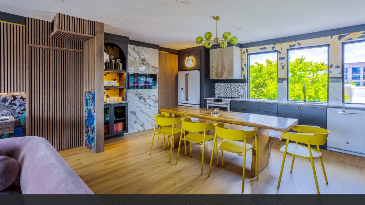 Photo of Kitchen in East Cesar Chavez
