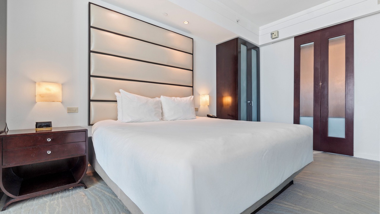 Photo of Bedroom in Mid Beach