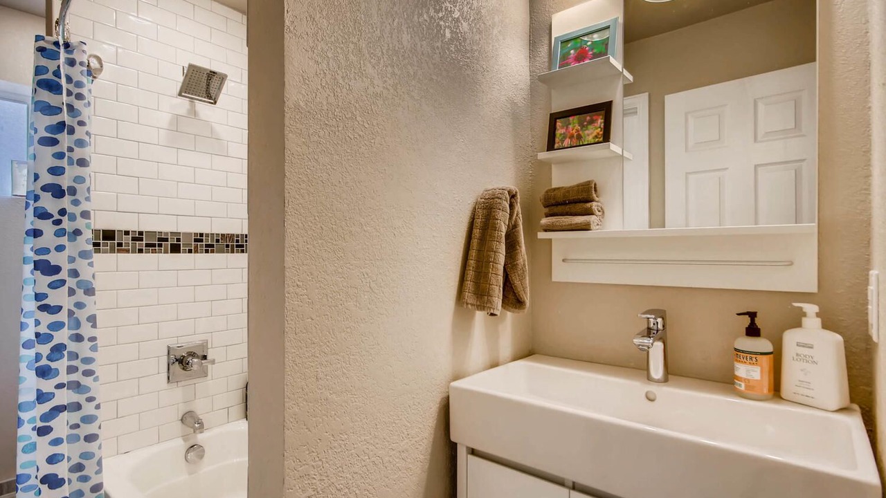 Photo of Bathroom in Speer