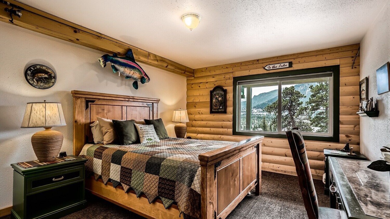 Photo of Bedroom in Estes Park