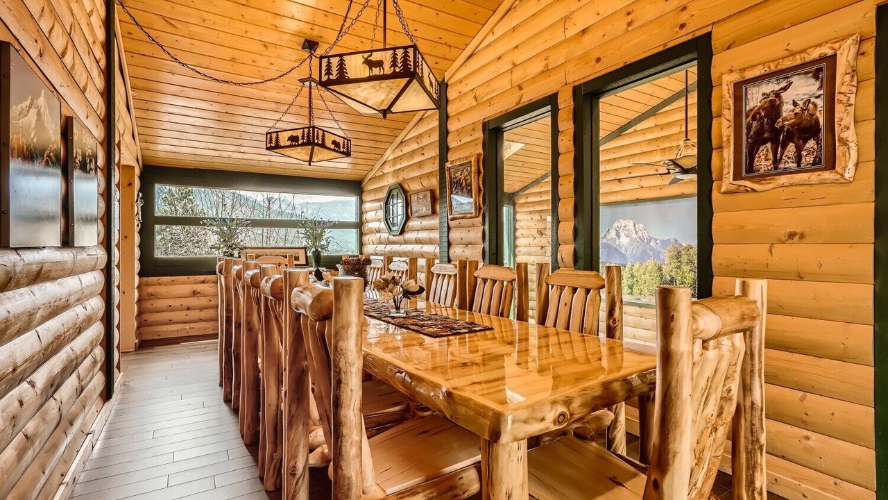 Photo of Livingroom in Estes Park