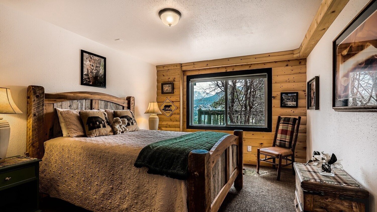 Photo of Bedroom in Estes Park