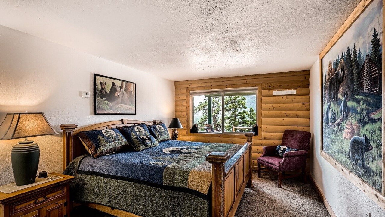 Photo of Bedroom in Estes Park